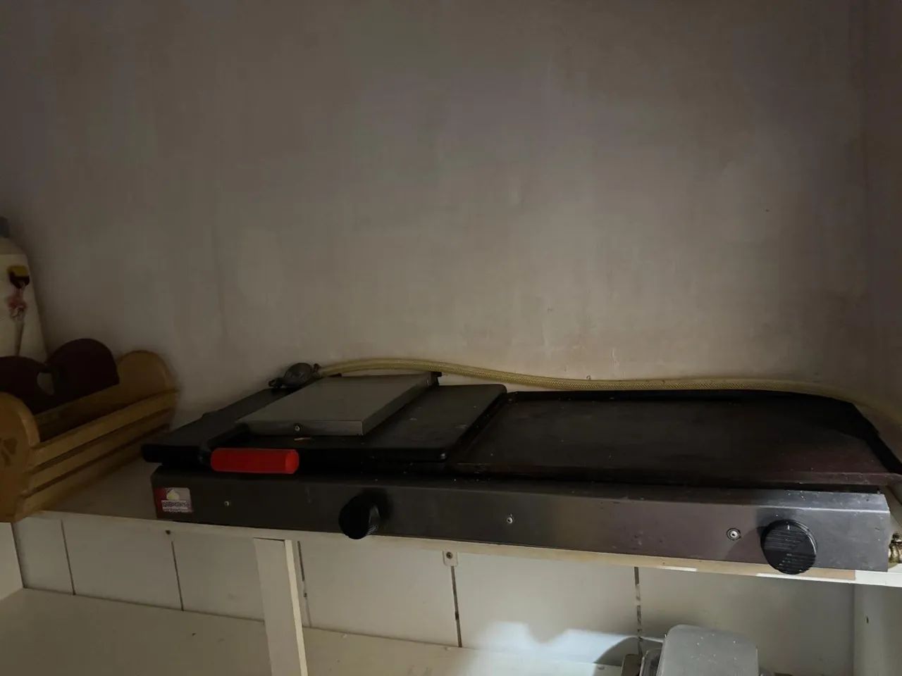 Churrasqueira a gás usada