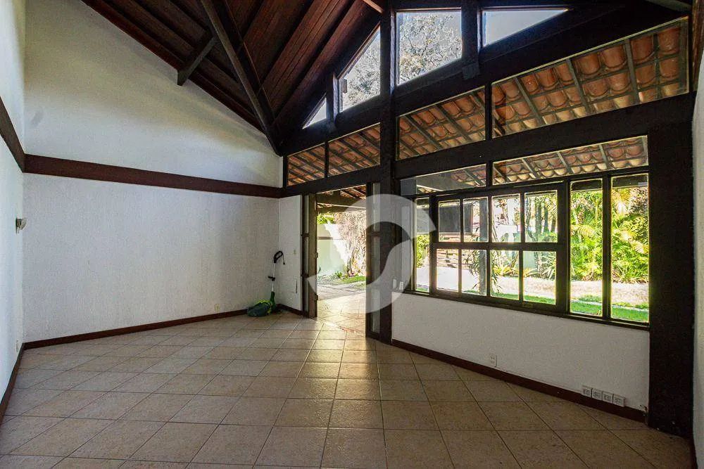 Excelente Casa Linear , ótima localizacao !!!! - Foto 2