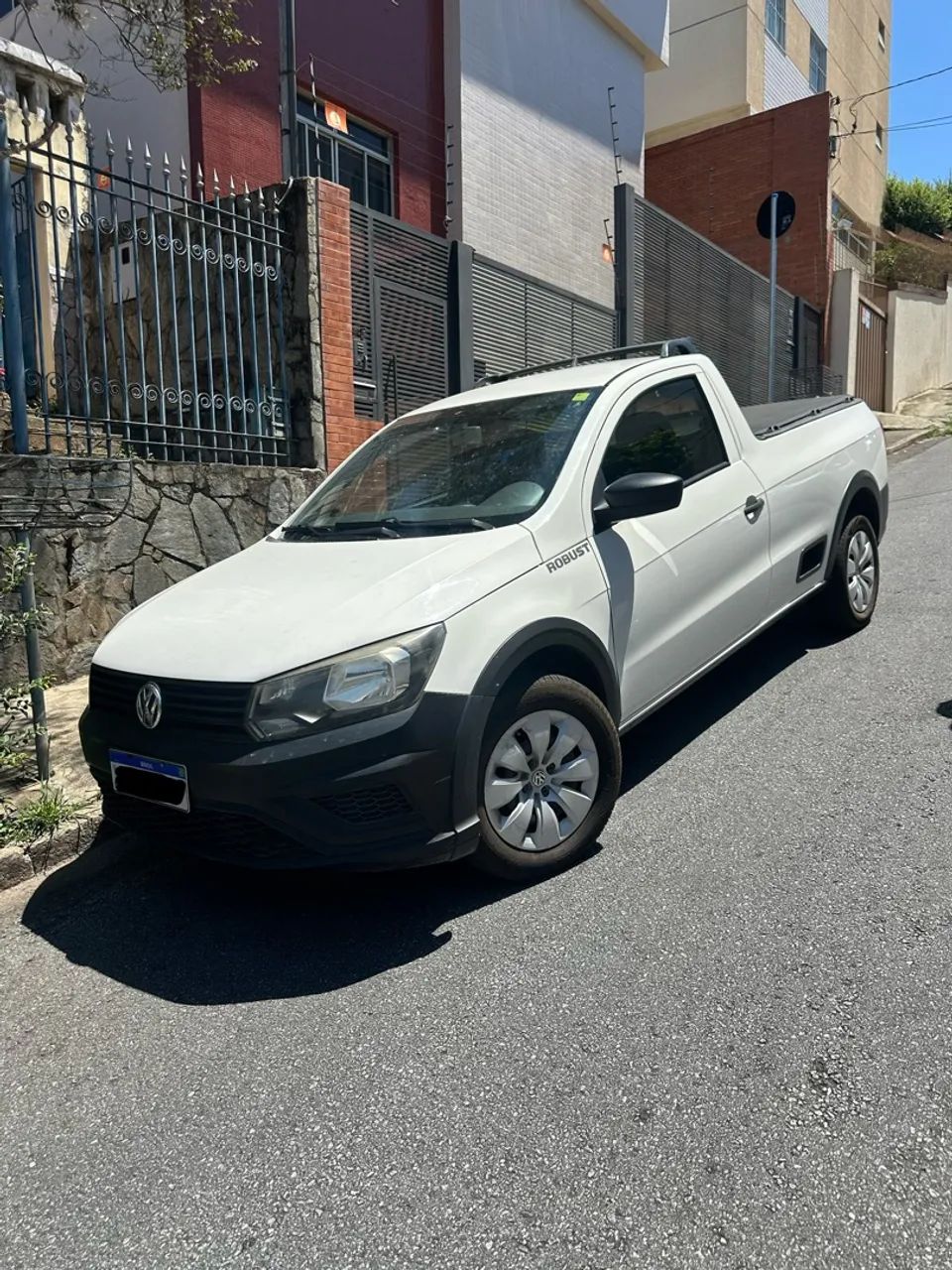 Volkswagen Saveiro Saveiro Robust 1.6 Total Flex 8V 2018