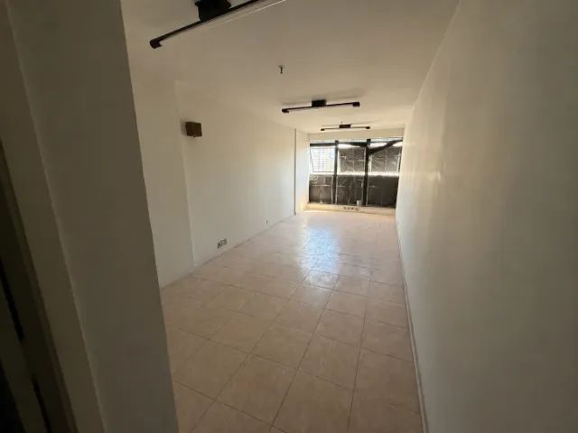 Sala para Locação 30m² - Av. Rio Branco - Centro da Cidade - Foto 3