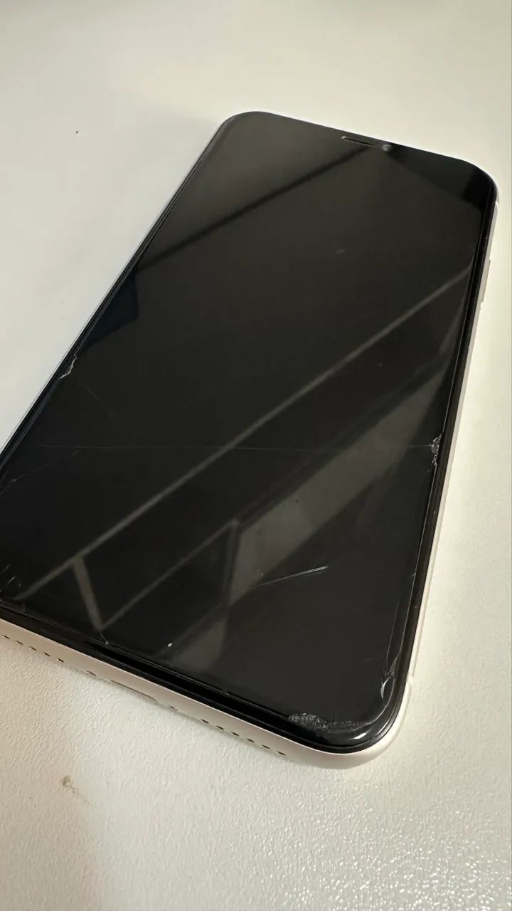iPhone 11 128 GB Branco - Impecável | R$ 1.089 - Foto 2