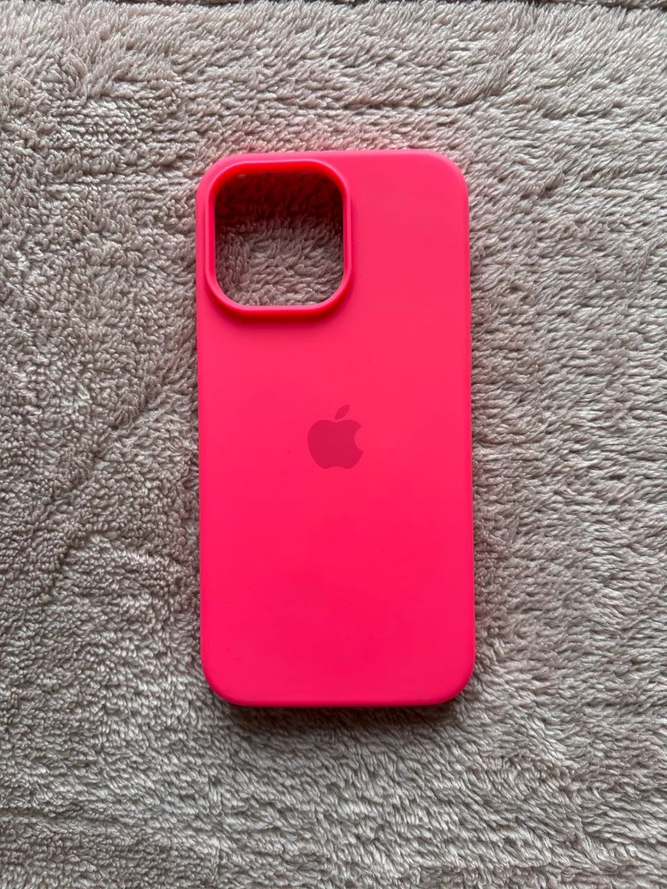 Capinhas iPhone 14 Pro Max (peluciadas) - Foto 4