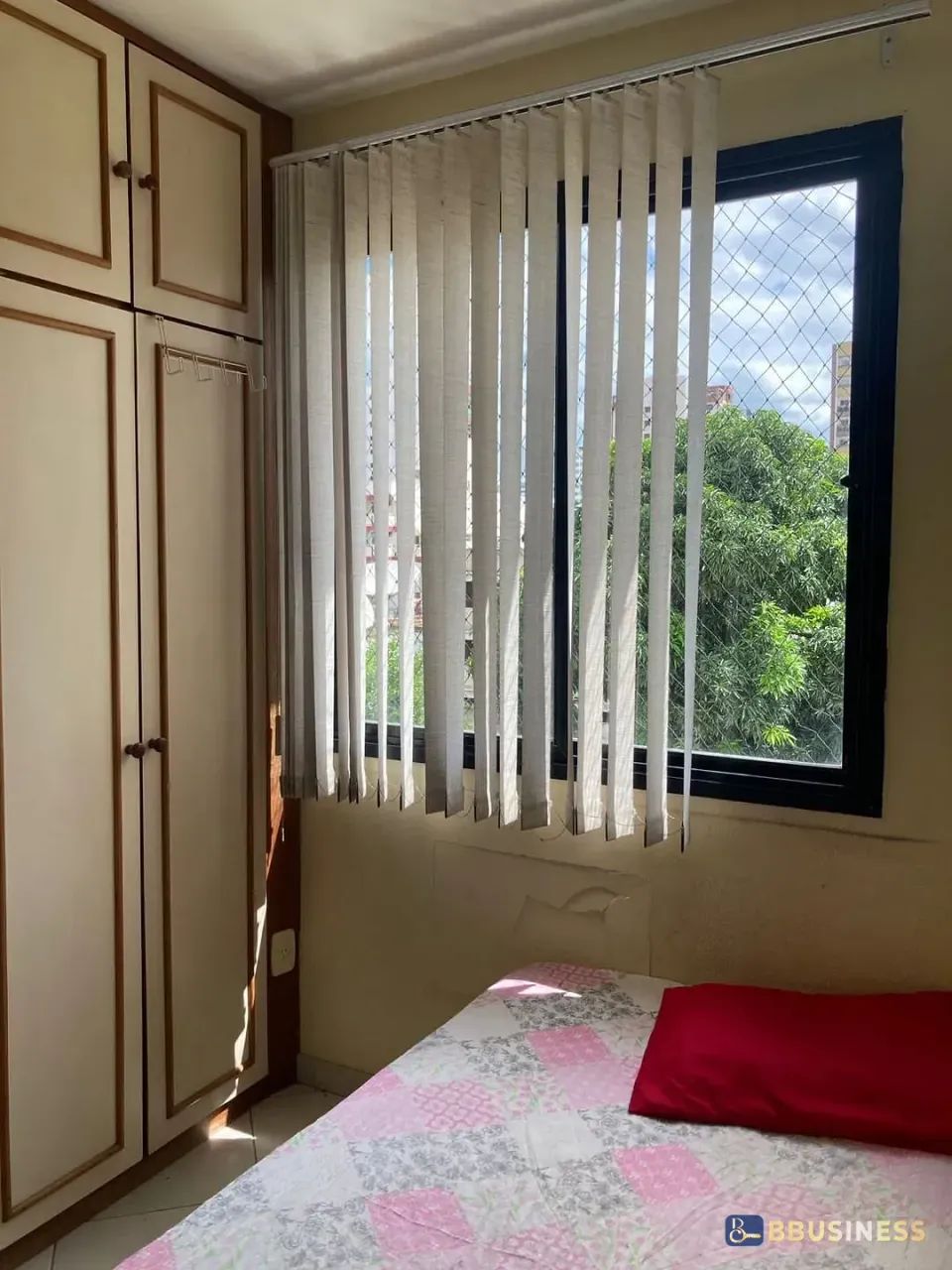 Apartamento à Venda no Edifício Capri  3 Quartos no Centro de Campos - Foto 2