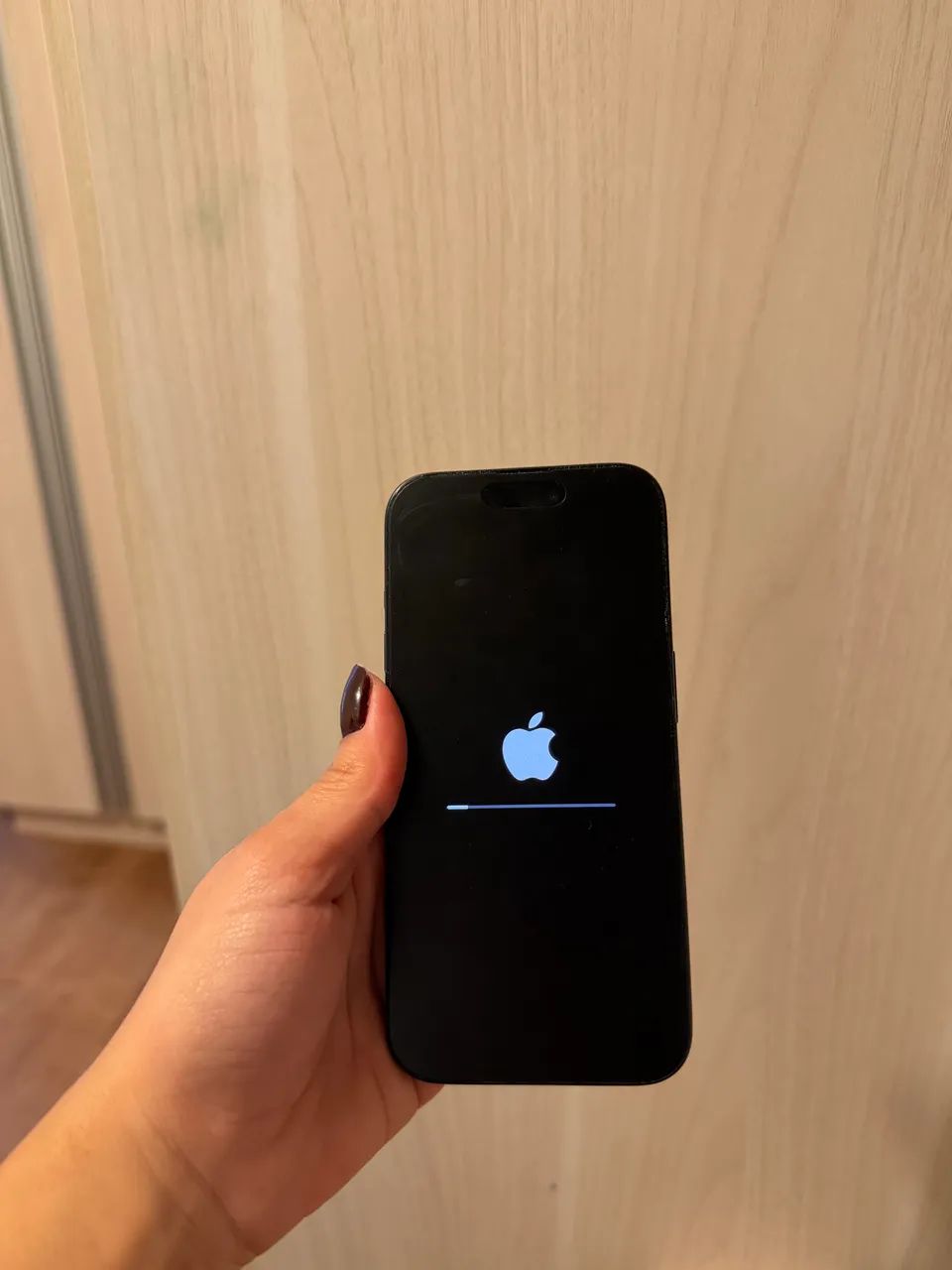 iPhone 15 pro 128 - Foto 3