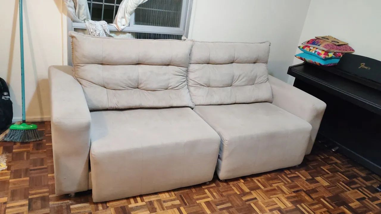 Sofá retrátil 