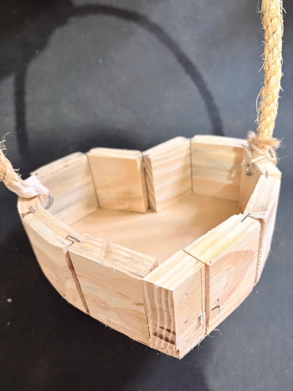 Cesta de madeira para presente decoração  - Foto 4