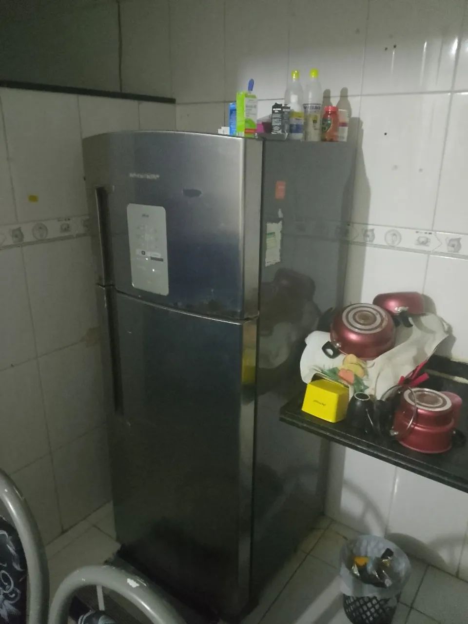 Máquina geladeira e cama queen - Foto 3