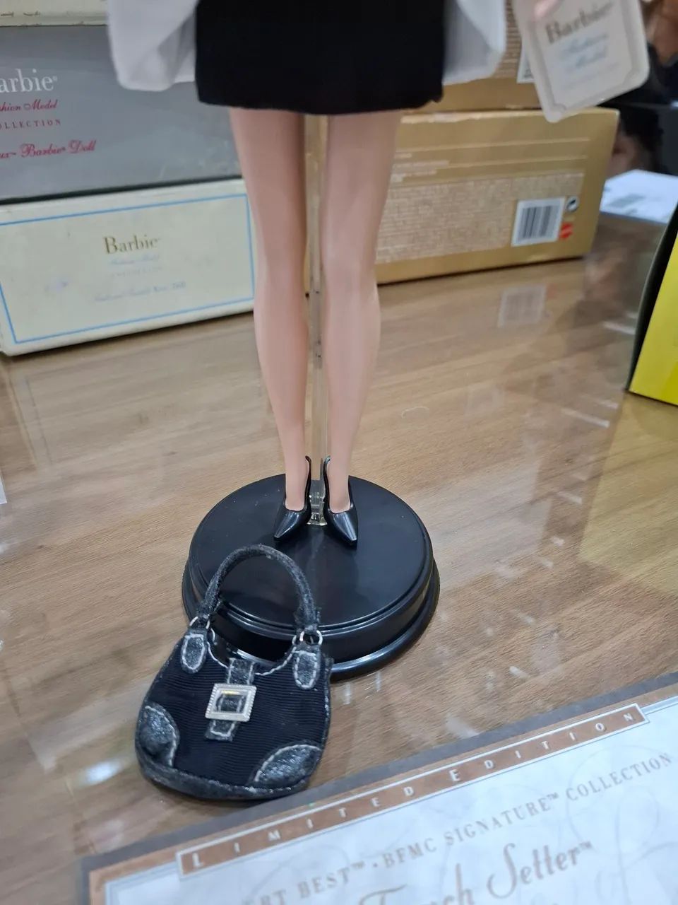 Boneca barbie silkstone collector - Foto 4