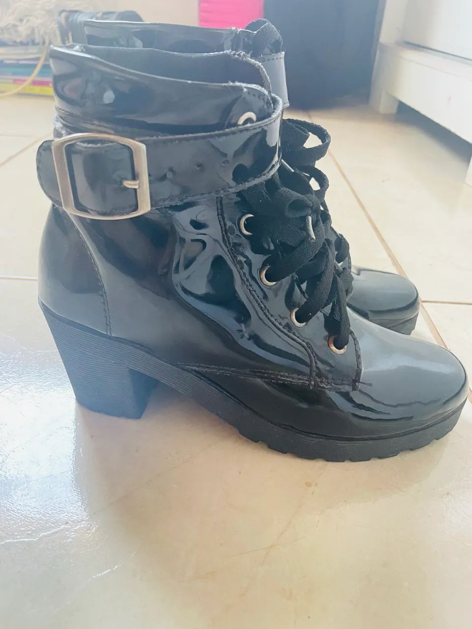 Vendo bota coturno - Foto 3