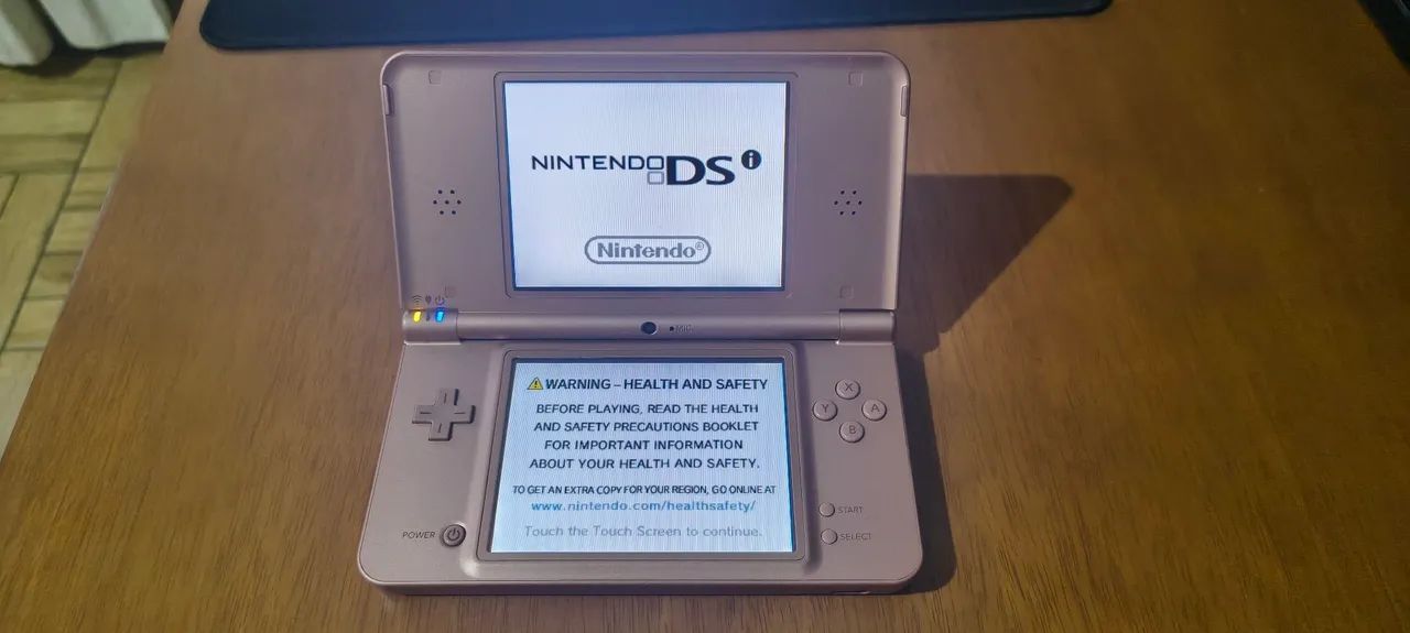 Nintendo DSi XL - Foto 4