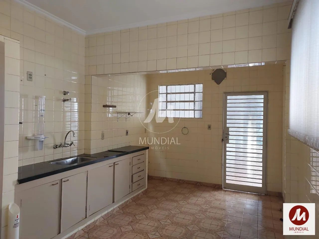 Casa (térrea na rua) 2 dormitórios, cozinha planejada - Foto 3