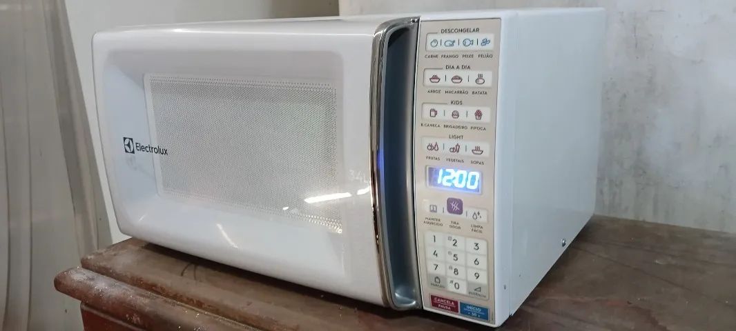 Microondas eletrolux 34 litros - Foto 2
