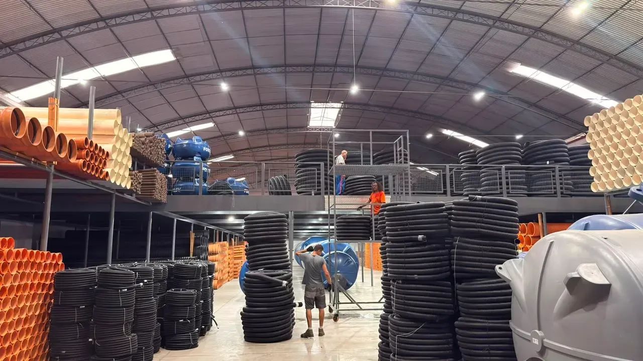 CORDOVIL ALUGO EXCELENTE GALPÃO 1.700 M² - Foto 5