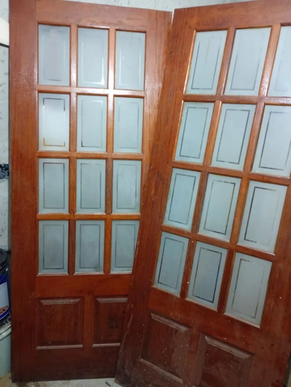 Porta de Correr em angelim com vidro. - Foto 2