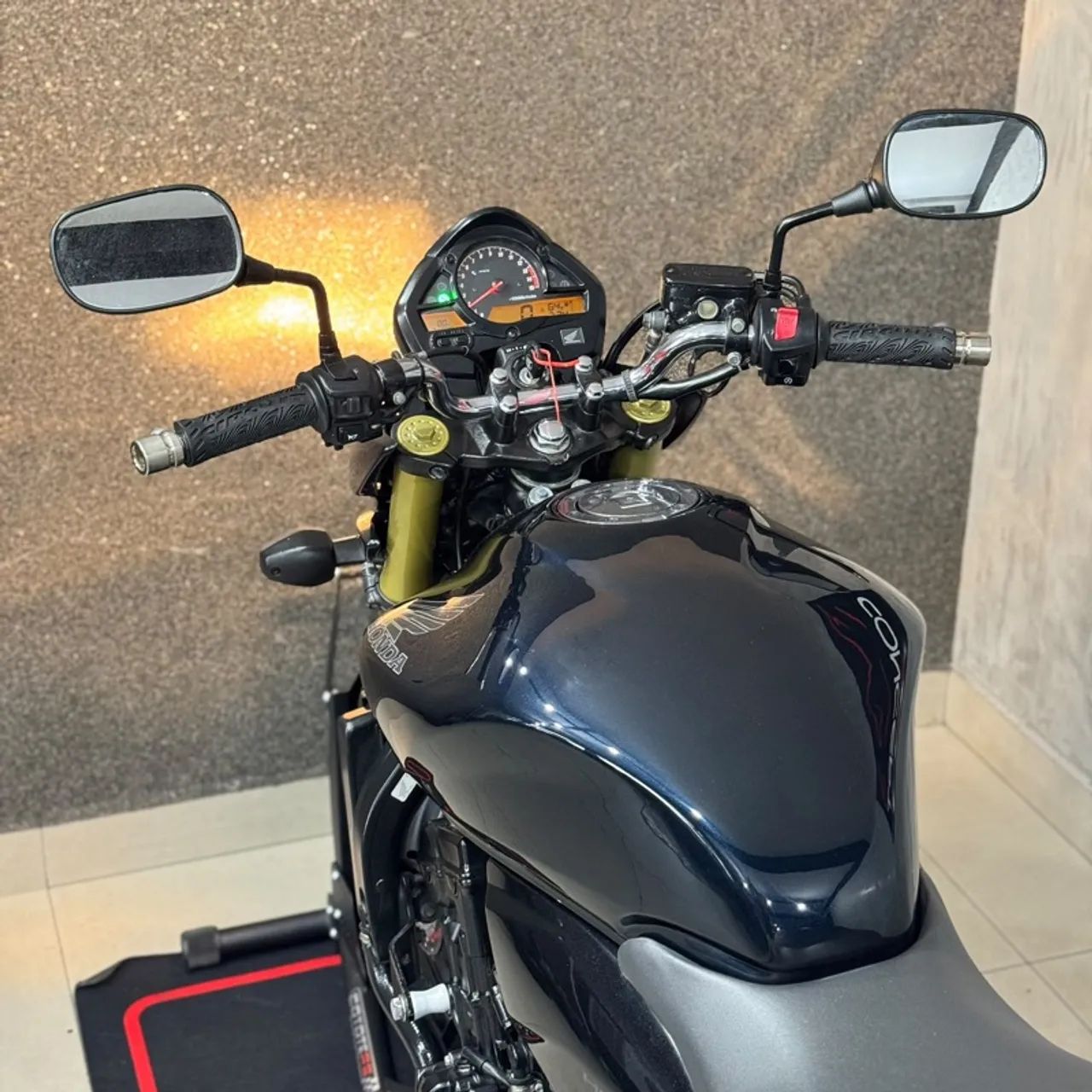 Honda CB 600F 600 cc  - Foto 4