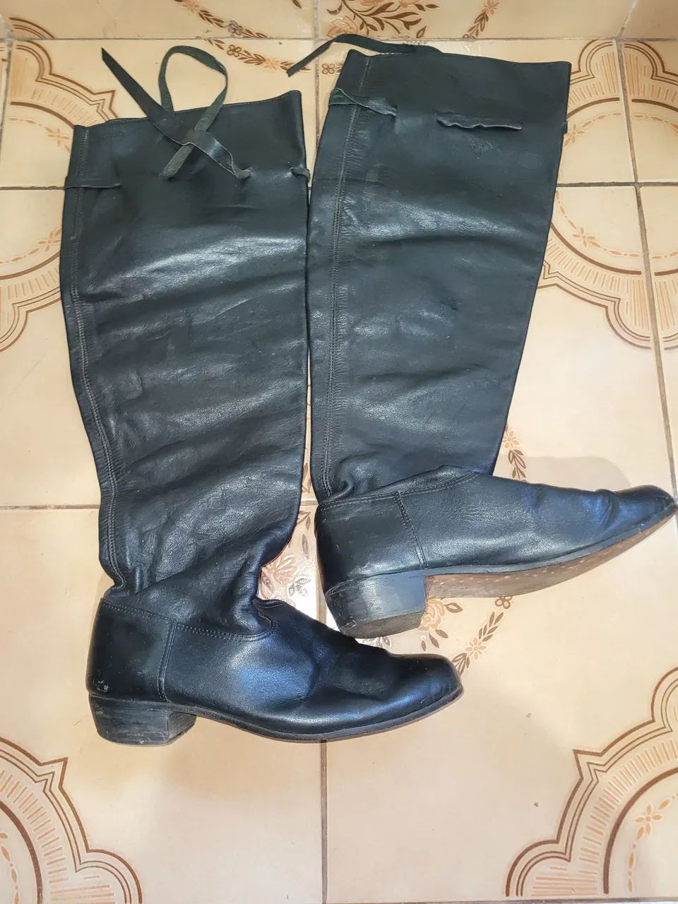 Botas masculinas - Foto 4