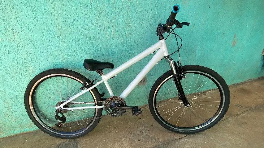 Bicicleta aro 26 - Foto 2