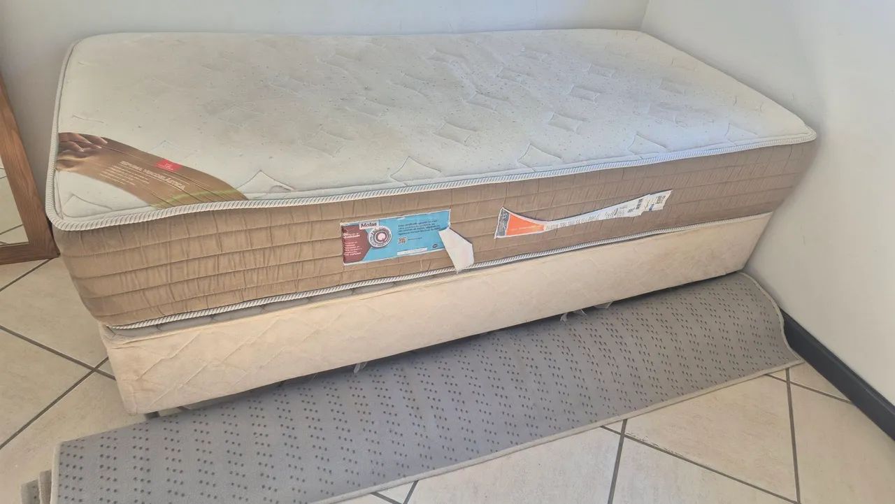 CAMA BOX COMPLETA COLCHÃO DE MOLAS ORTHOCRIN SOLTEIRO  - Foto 3