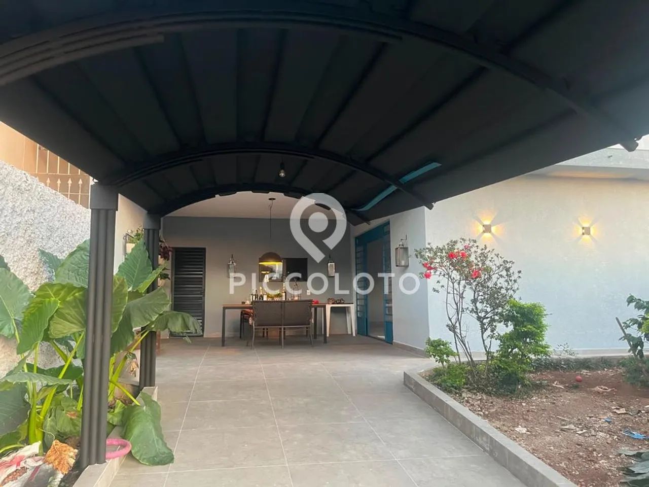 Sobrado à venda em Campinas, Vila João Jorge, com 4 quartos, com 234.5 m² - Foto 3