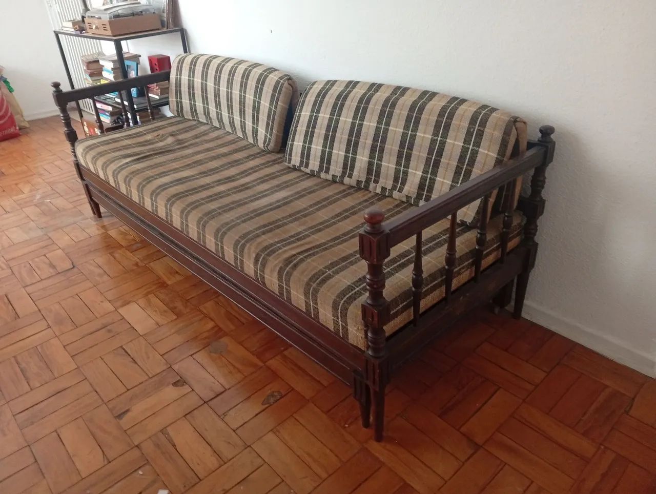 Sofá cama de madeira maciça  - Foto 2
