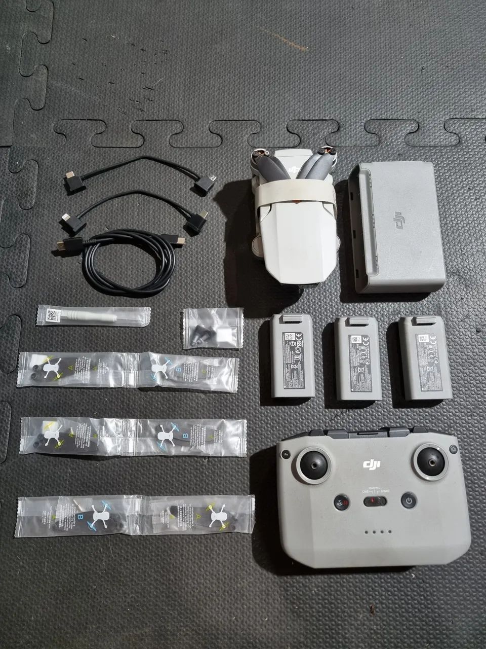 Drone DJI Mini 2 Fly More