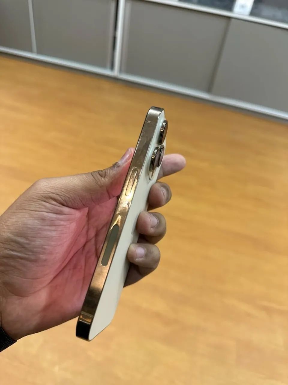 iPhone 14 pro - Foto 3