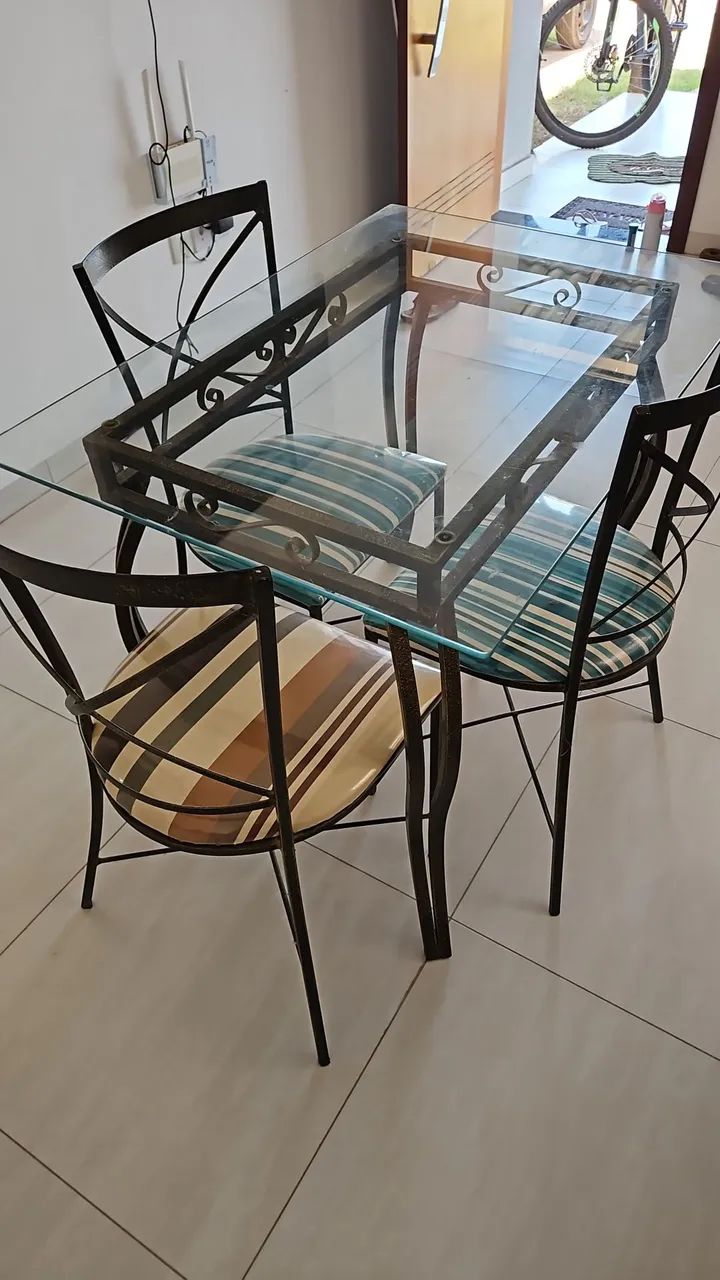 Mesa de Vidro