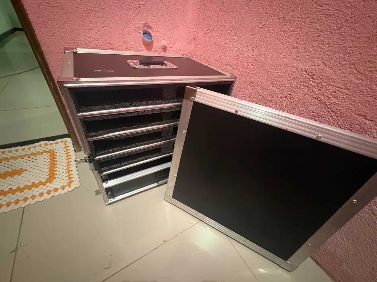 Wireless Microphone Rack Case with 8 Bases416602570757908480