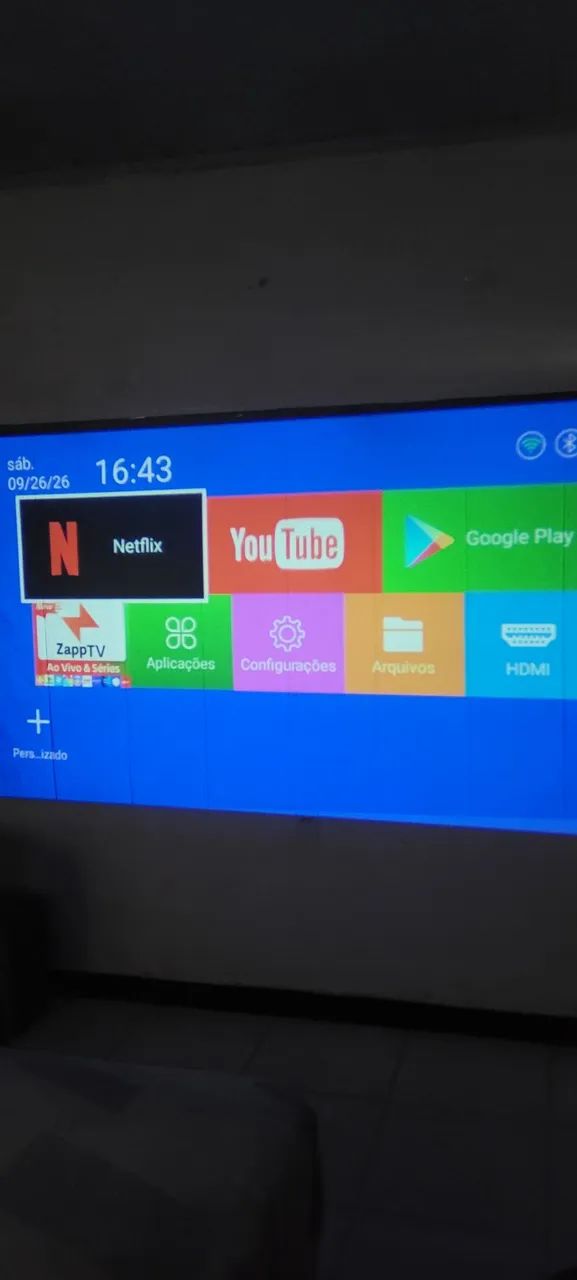 Projetor HY300 Com Android  - Foto 3
