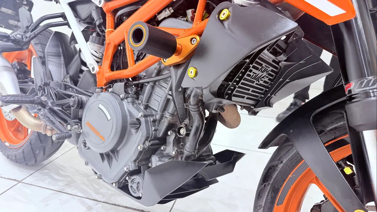 Ktm Duke 390 - Foto 2