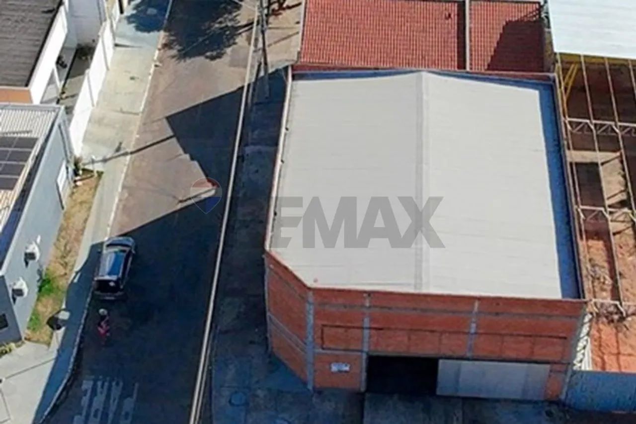 Alugue Galpão Ideal no Buriti: 210m² + Anexo - Foto 2