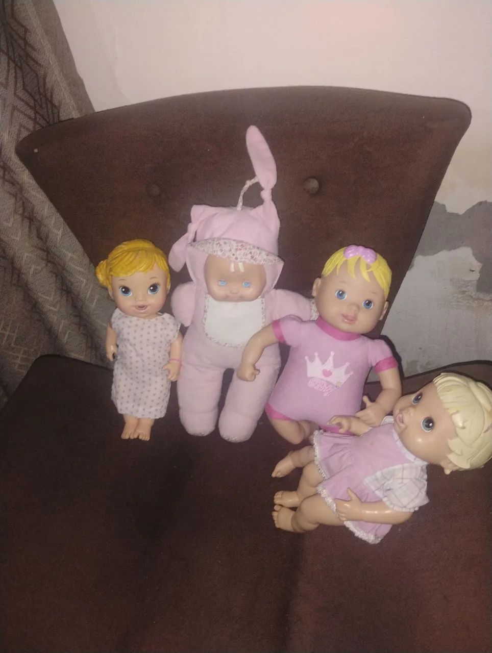 Vendo quatro bonecas - Foto 3