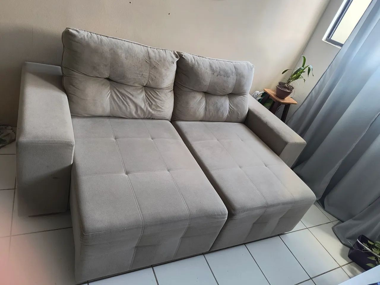 Sofá retrátil 