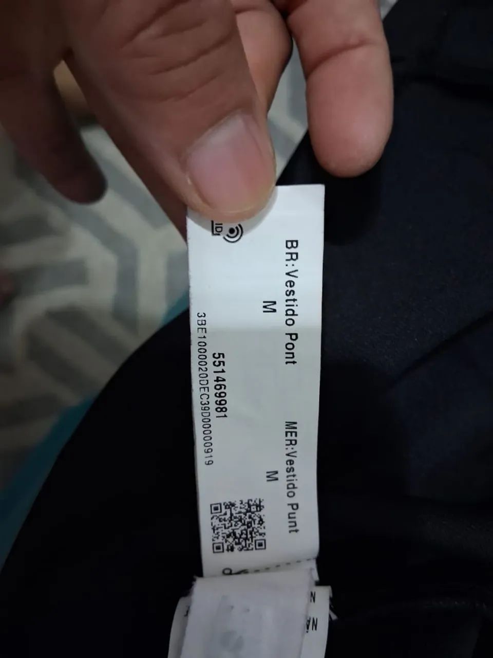 Vestido em V Preto - M - Foto 3
