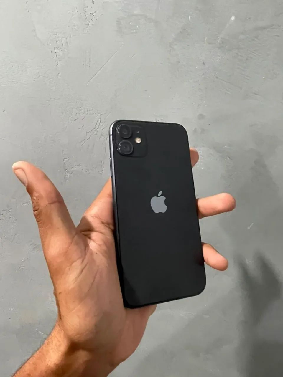 iPhone 11