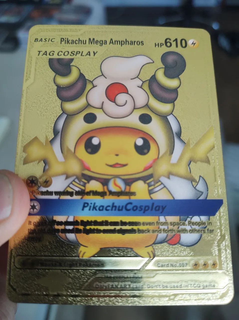 Carta Pokémon Pikachu Gold