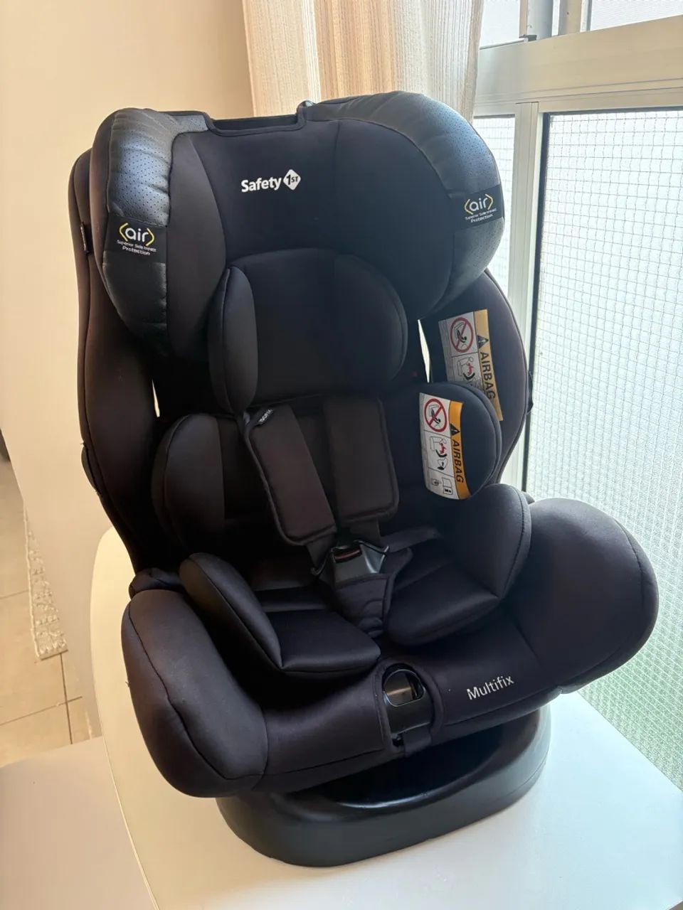 Cadeirinha Safety 1st com isofix - Foto 4