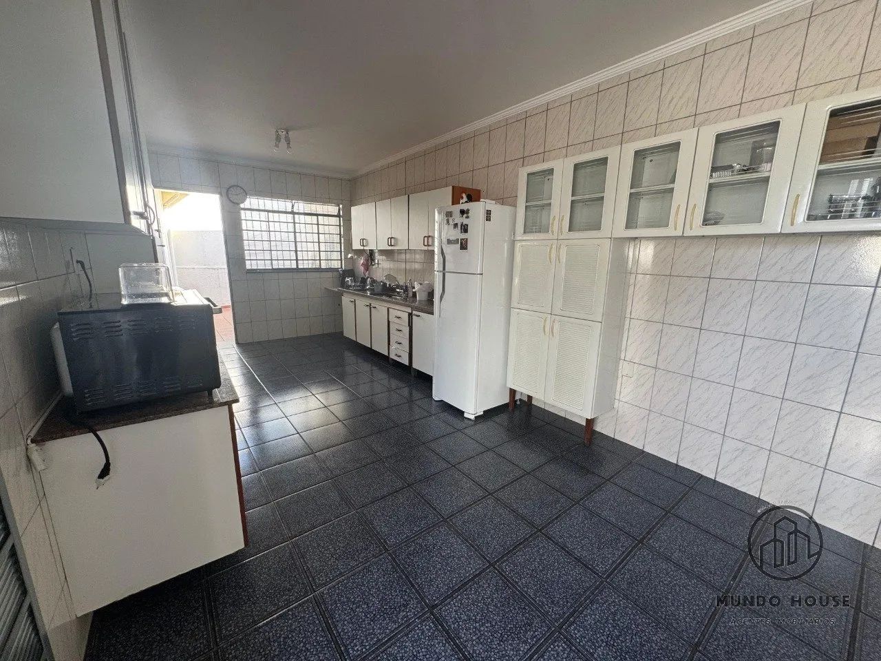 Casa espaçosa na Vila Trujillo, Sorocaba - Foto 4