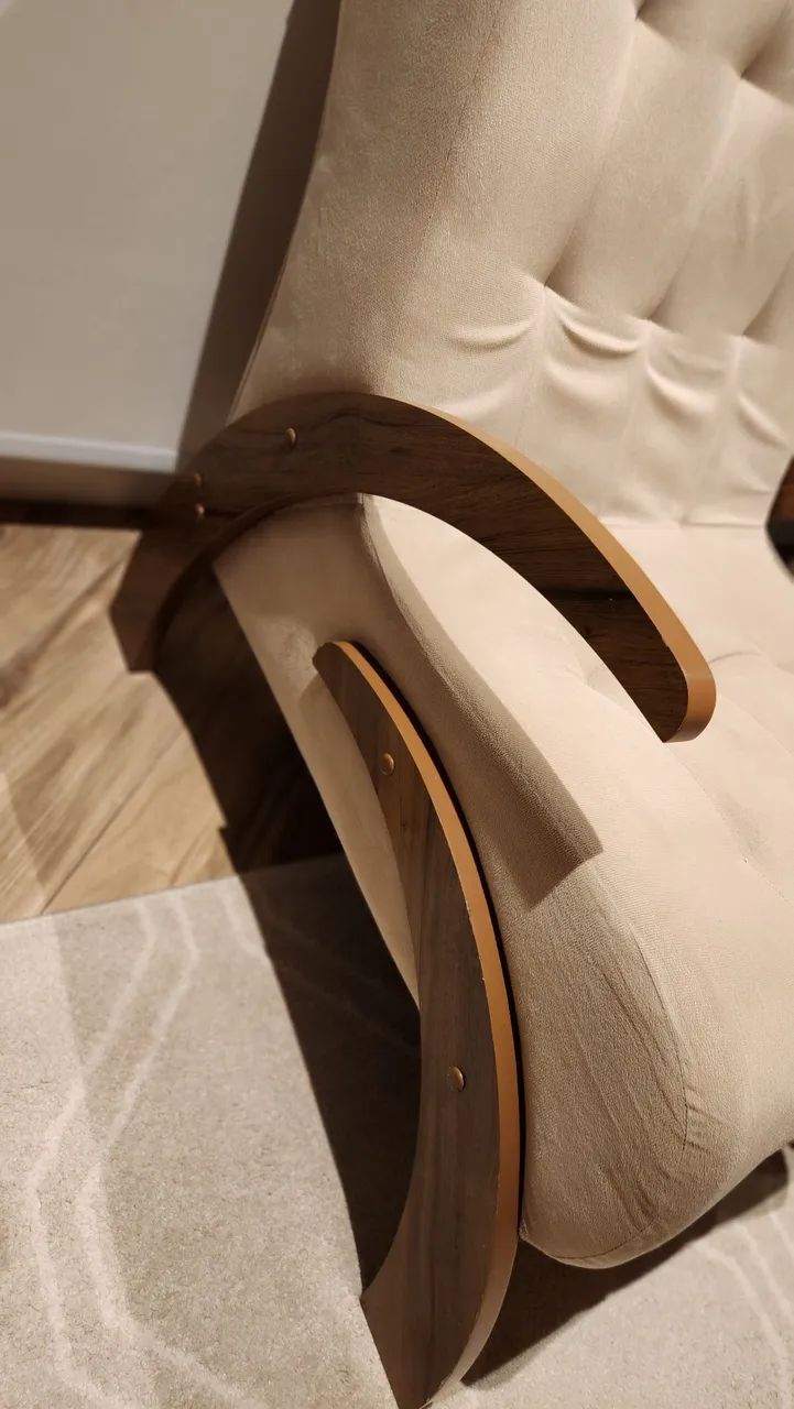 Poltrona estofada confortável - Foto 4