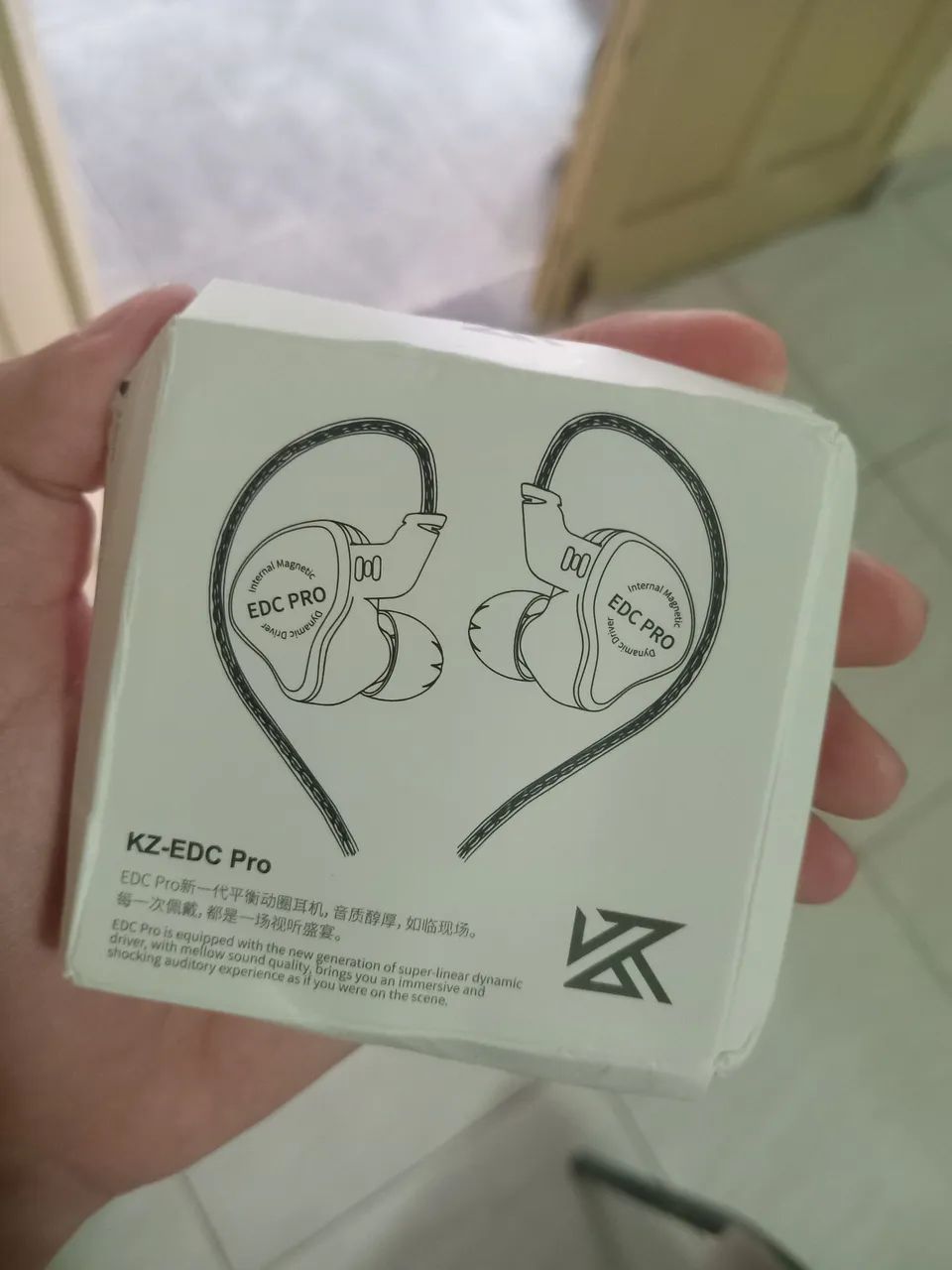 Vendo Fone KZ EDC PRO Novo - Foto 2