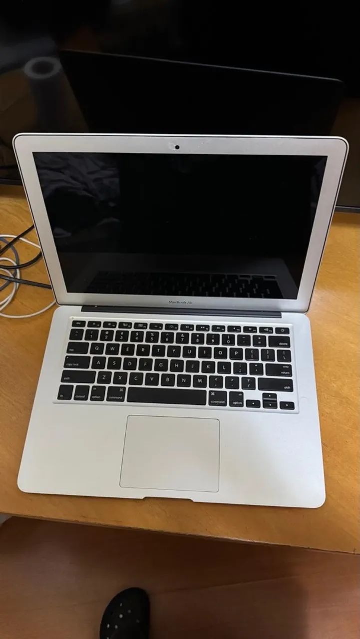 MacBook Air I5 SSD256 2014 - Foto 5