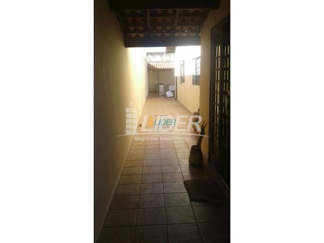 Casa à venda com 3 dormitórios em City uberlândia, Uberlândia cod:19051 - Foto 2