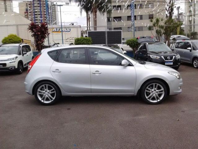 HYUNDAI I30 GLS 2.0 16V AT Prata 2010/2011 - Foto 7