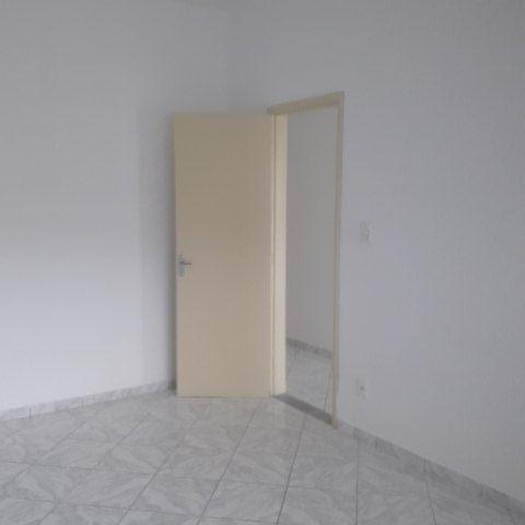 Casa 100% Independente, 02 Quartos, Quintal, Garagem Ampla em Jardim Meriti - Foto 7