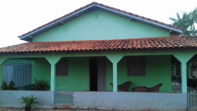 Vende-se Uma Casa