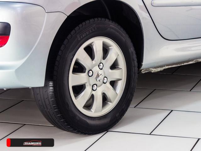 PEUGEOT 207 2010/2011 1.4 XR SPORT 8V FLEX 4P MANUAL - Foto 7
