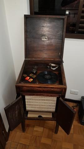 Vitrola Grafonola RCA Victor à Manivela