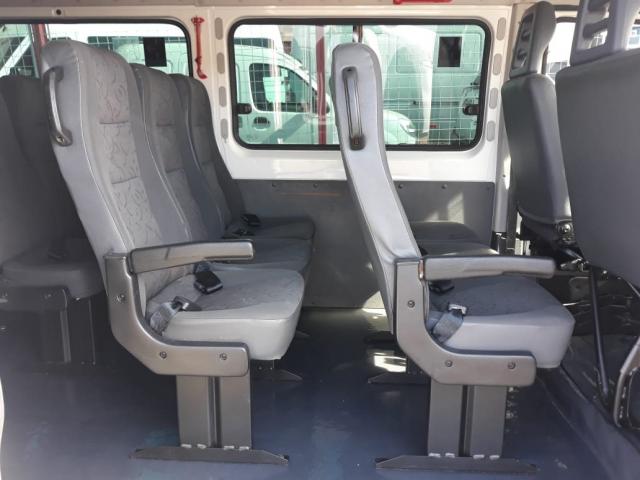 FIAT DUCATO 2016/2016 2.3 MINIBUS TETO BAIXO 8V TURBO DIESEL 3P MANUAL - Foto 4