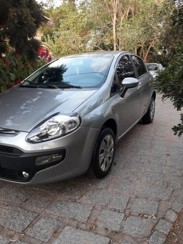 Fiat Punto Attractive 1.4 8V 2015 IMPECÁVEL! - Foto 8