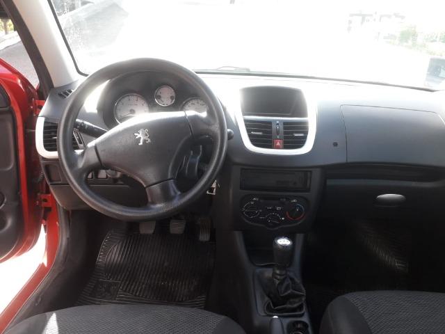 Peugeot 207 ano 2011 - Foto 7